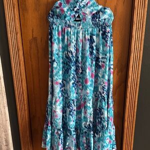 Halter top keyhole women’s dress colorful flowy Long Beach summer